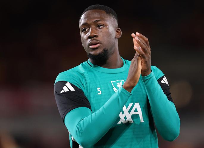 皇马夏窗引援策略：中卫瞄准科纳特，中场侧重创造力