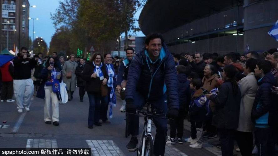 跟队记者罗马诺：皇马夏窗有意对中后场进行补强