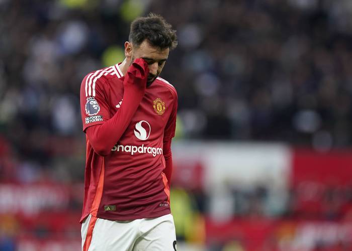 斯洛特指出定位球成关键，净胜球劣势无法赢得冠军