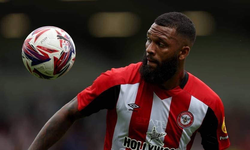 新锋王伊戈尔·蒂亚戈27场18球，获布伦特福德长约延至2031年