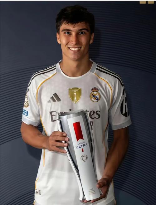 贡萨洛专访：我们清楚阿诺德的实力 愿为皇马进更多球