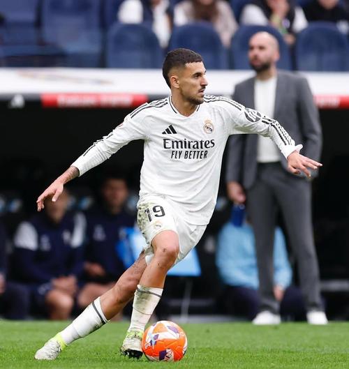 穆帅离队条款曝光，重返皇马可能性激增