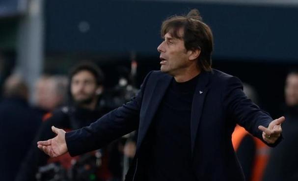 霍伊伦评价孔蒂：心理素质极强硬汉主帅的赢家魅力