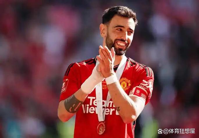 曝曼联今夏可能出售B费，8700万英镑要价遭拜仁冷遇