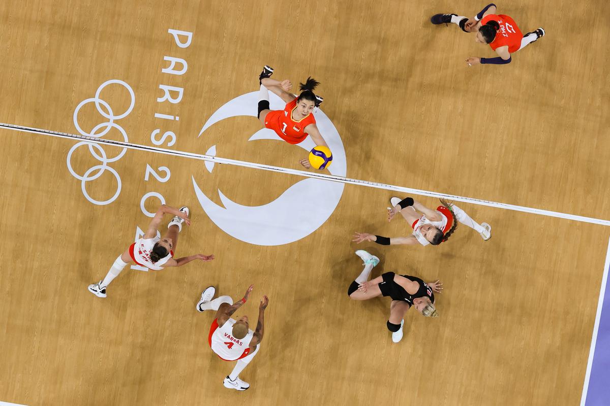 齐沃指出主场用球弹跳不一样 但团队聚焦缩小两球差距