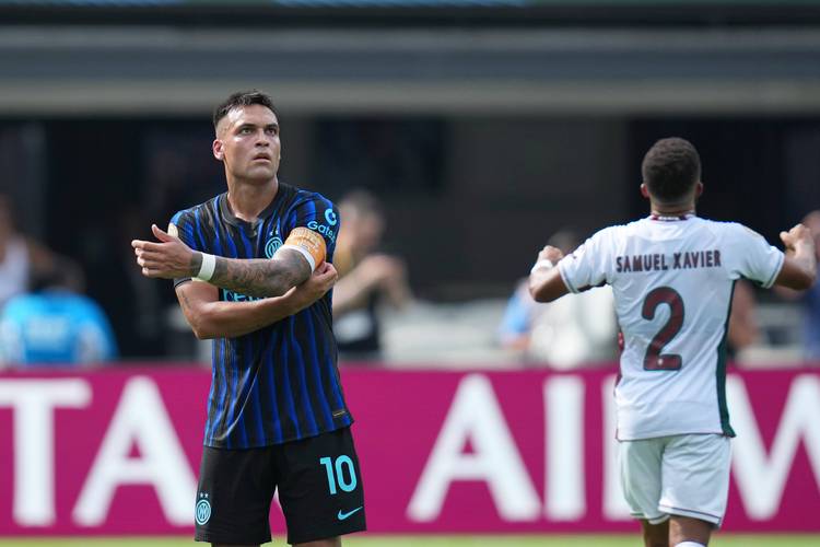 米体曝劳塔罗伤情，预计缺席4场比赛包括米兰德比