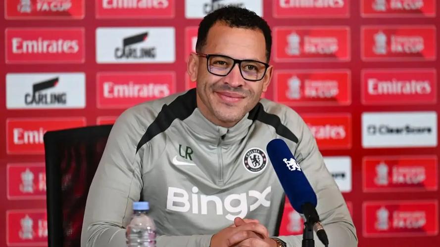 罗塞尼尔严正声明：足球不应有种族歧视者立足