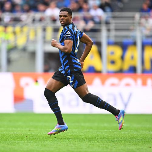 巴萨赢得争夺战！罗马诺称德国队曾试图截胡塔瓦雷斯