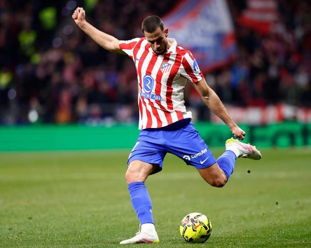 马竞迎战西班牙人：格列兹曼先发，阿尔瓦雷斯替补待命