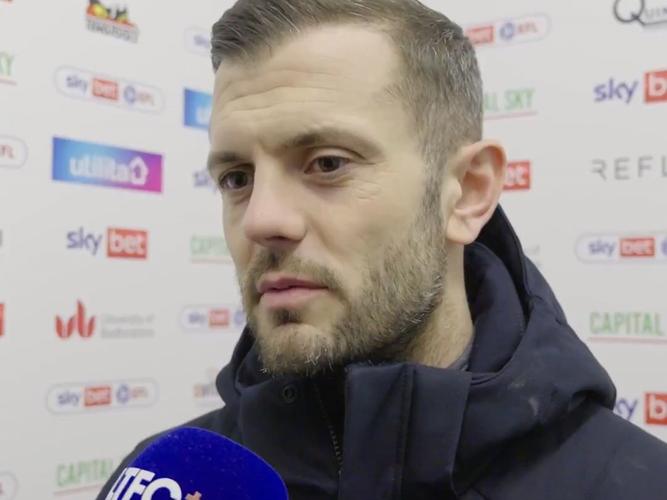 卢顿被绝平引爆危机！主帅威尔希尔与主场球迷激烈冲突