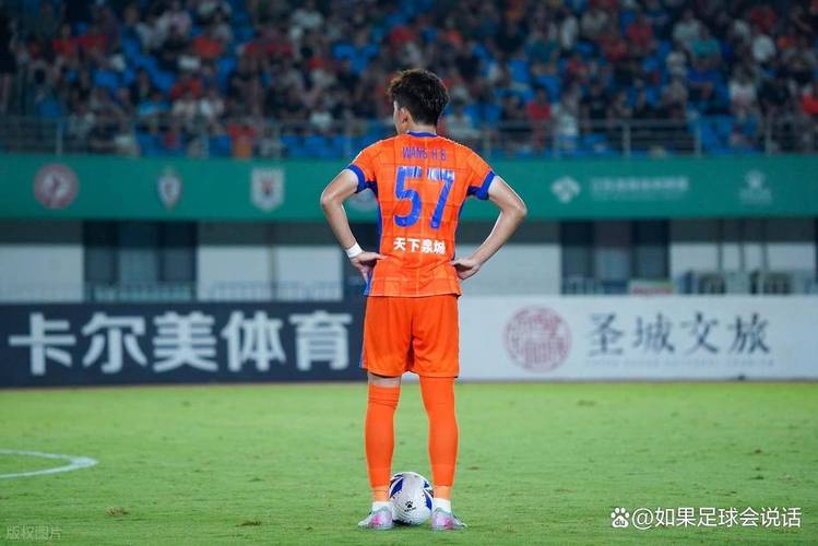 泰山队阵容即将敲定，刘彬彬参与合练离队传闻不攻自破