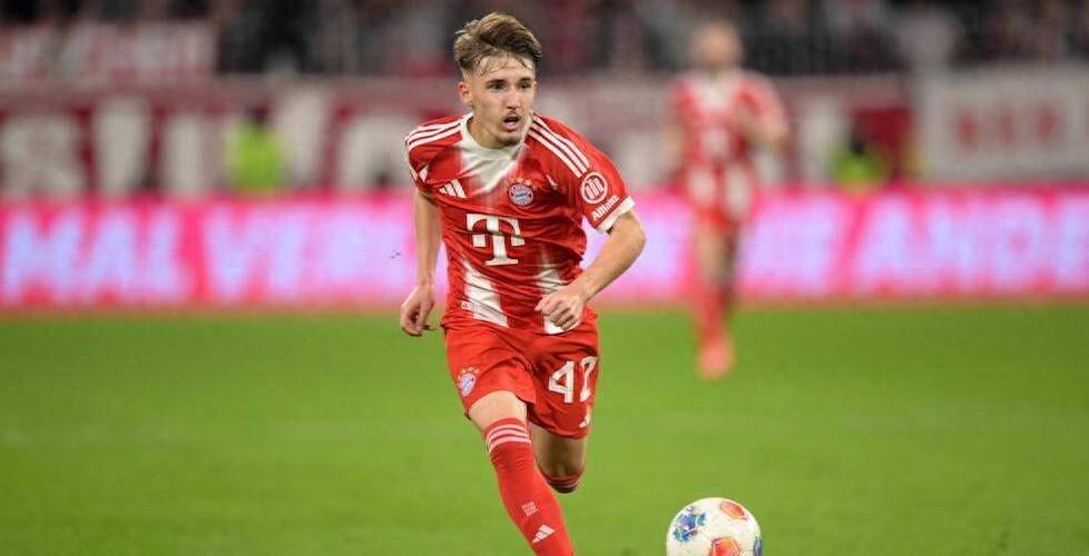 拜仁卡尔迎18岁生日，职业生涯31场7球4助攻