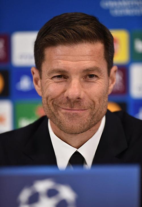 曝前裁判观点：哈维以持续唠叨成为我生涯最磨人球员