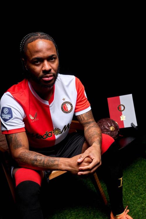 斯特林首秀费耶诺德后表态，目前未与图赫尔取得联系