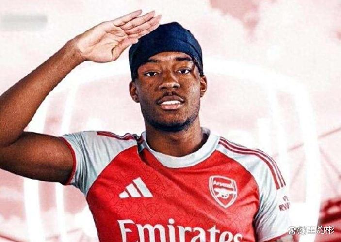 球星马杜埃凯与阿森纳合作，聚焦预防青少年持刀犯罪