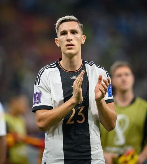 深度评析施洛特贝克：何以被称为现代防线领袖典范？