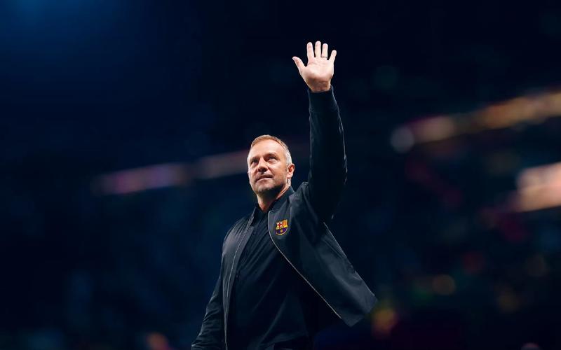 巴萨迎来新纪元！弗里克称执教是梦想与荣幸