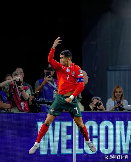 记录报：C罗可能是肌肉轻微拉伤，也不排除出现肌肉损伤的可能性