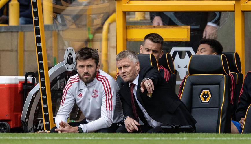 格拉斯纳点出曼联蜕变关键：卡里克让阵容搭配更合理