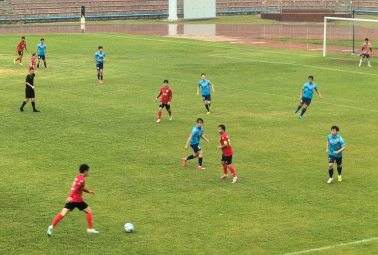 泉州迎春杯足球赛：德化8-0台商区，南安6-0永春