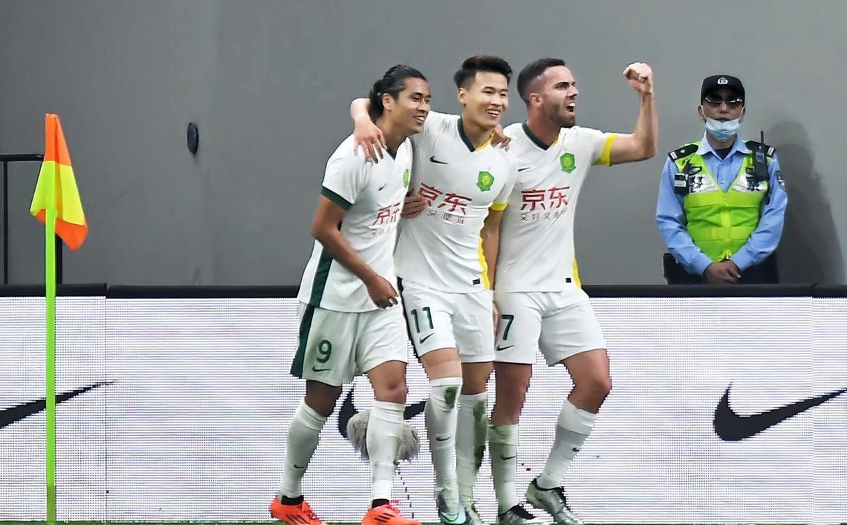 上海海港对阵北京国安：2026超级杯冠军花落谁家？