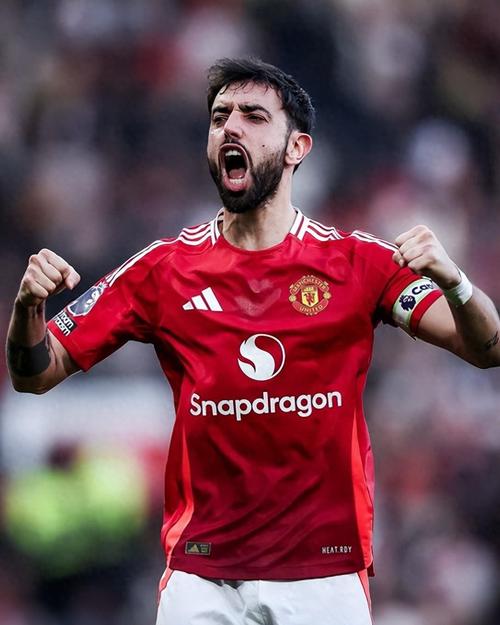 费迪南德点评曼联半场：开局太差，舍什科应更多参与进攻