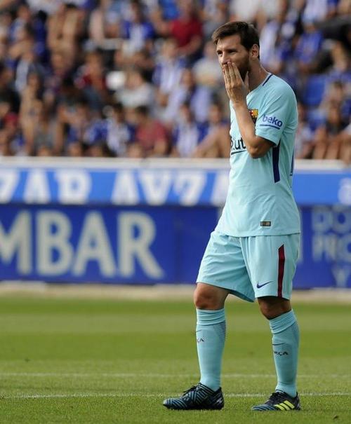 叶博亚：很遗憾首场联赛输球，只要一起努力肯定能拿出好的表现