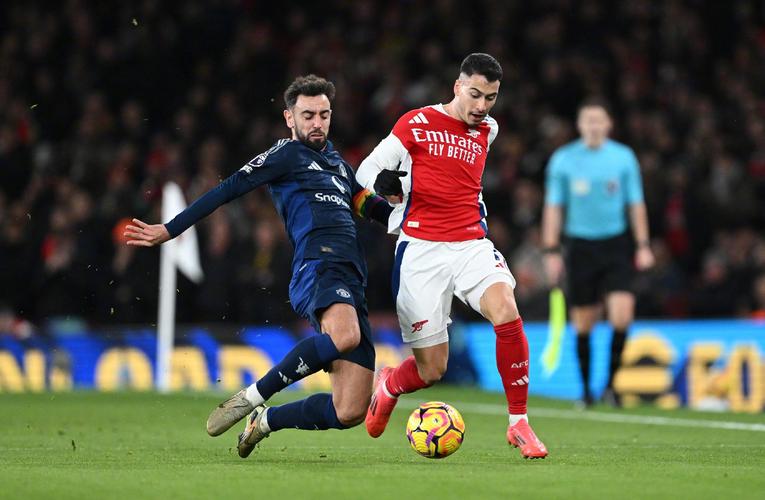 阿森纳本赛季替补登场的球员打进19球，英超时代仅次于0506赛季