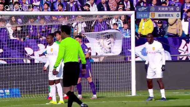 转会费685万！铜梁龙19岁门将姚浩洋首秀连续神扑+果断出击解围