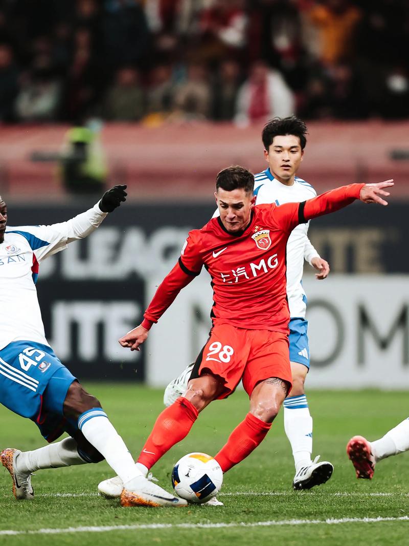 惨淡开局！上海海港6天内先输超级杯、再输中超新赛季首战