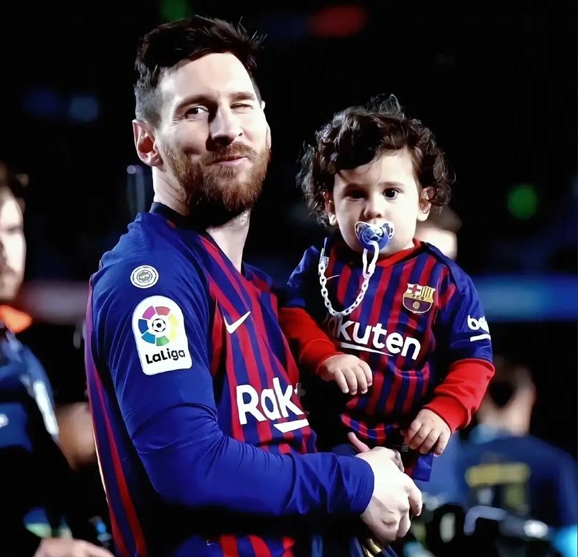 梅西即将达成900球！小马哥：我没能贡献太多，梅西是独一无二的