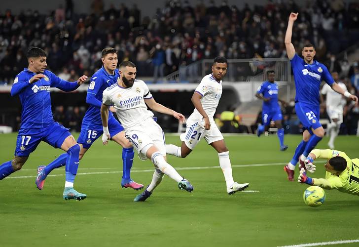 西甲联赛分析：皇家马德里主场迎战全取三分在望