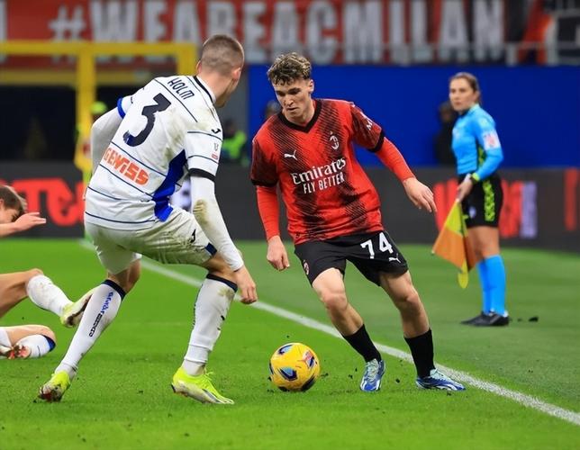 米兰前锋莱奥赞扬替补奇兵 透露自身炎症问题待解决